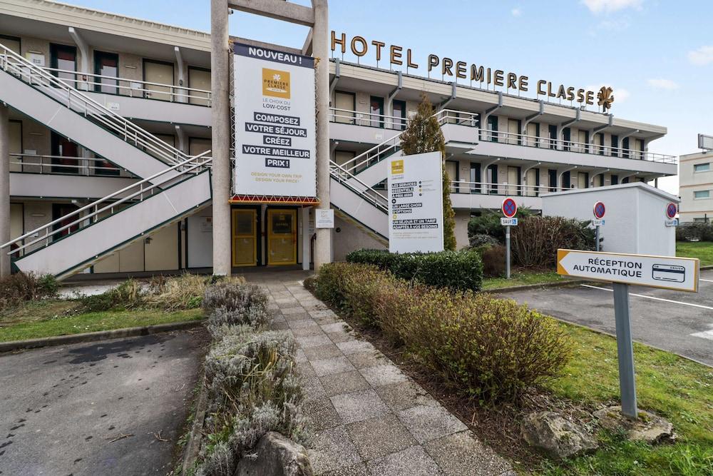 Premiere Classe Lille Sud - Henin Beaumont Hotel Noyelles-Godault Exterior foto