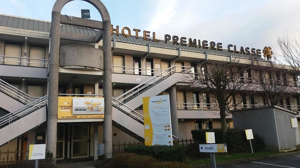 Premiere Classe Lille Sud - Henin Beaumont Hotel Noyelles-Godault Exterior foto